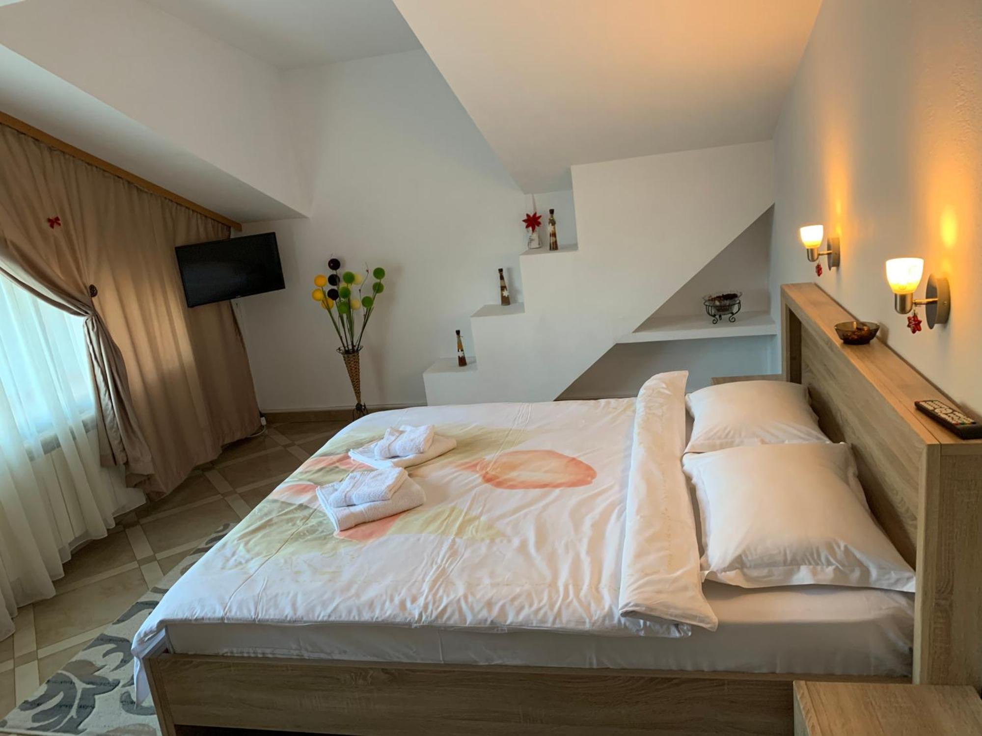 Casa Cristian Villa Sinaia Exteriör bild