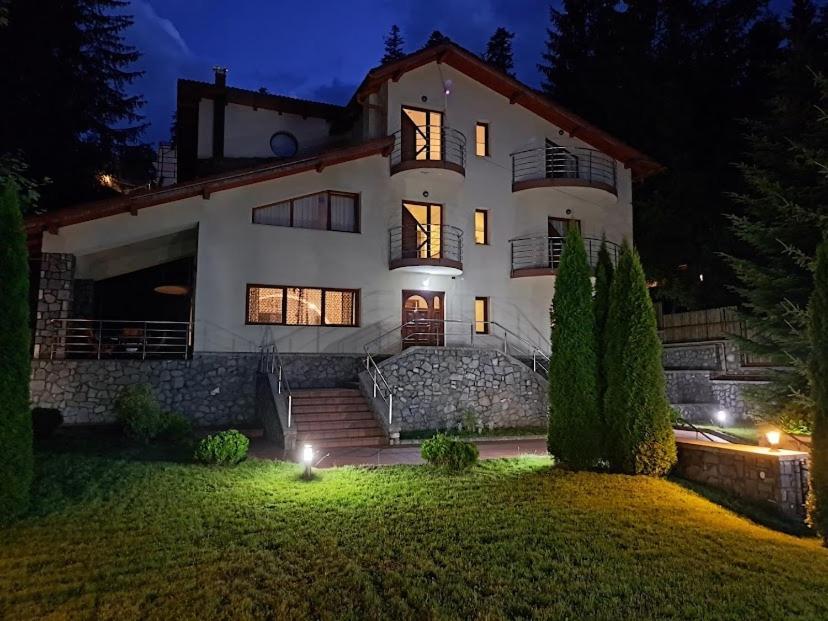 Casa Cristian Villa Sinaia Exteriör bild